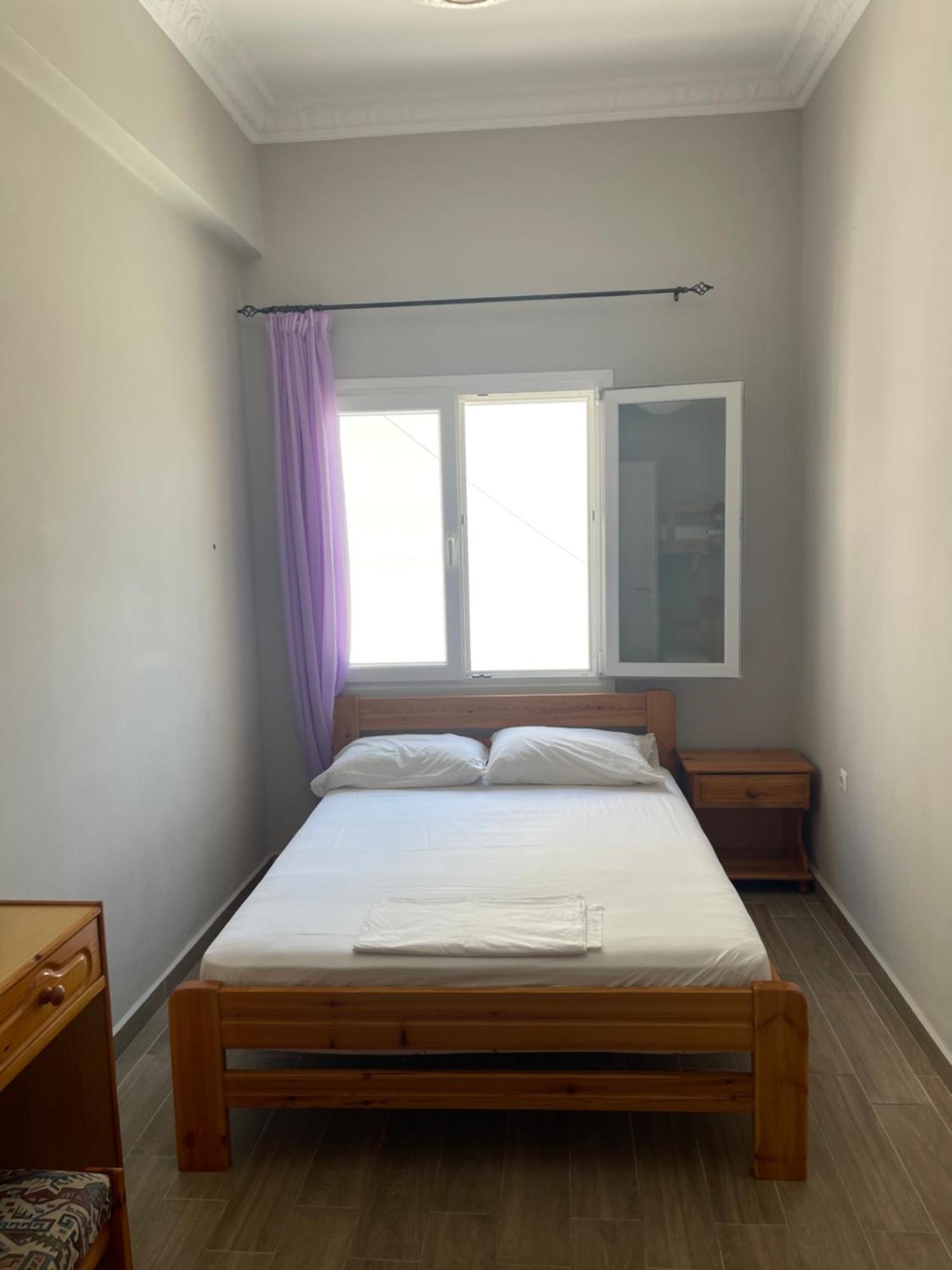 Modern & Comfortable House In The City Center Ermoupoli Exterior foto